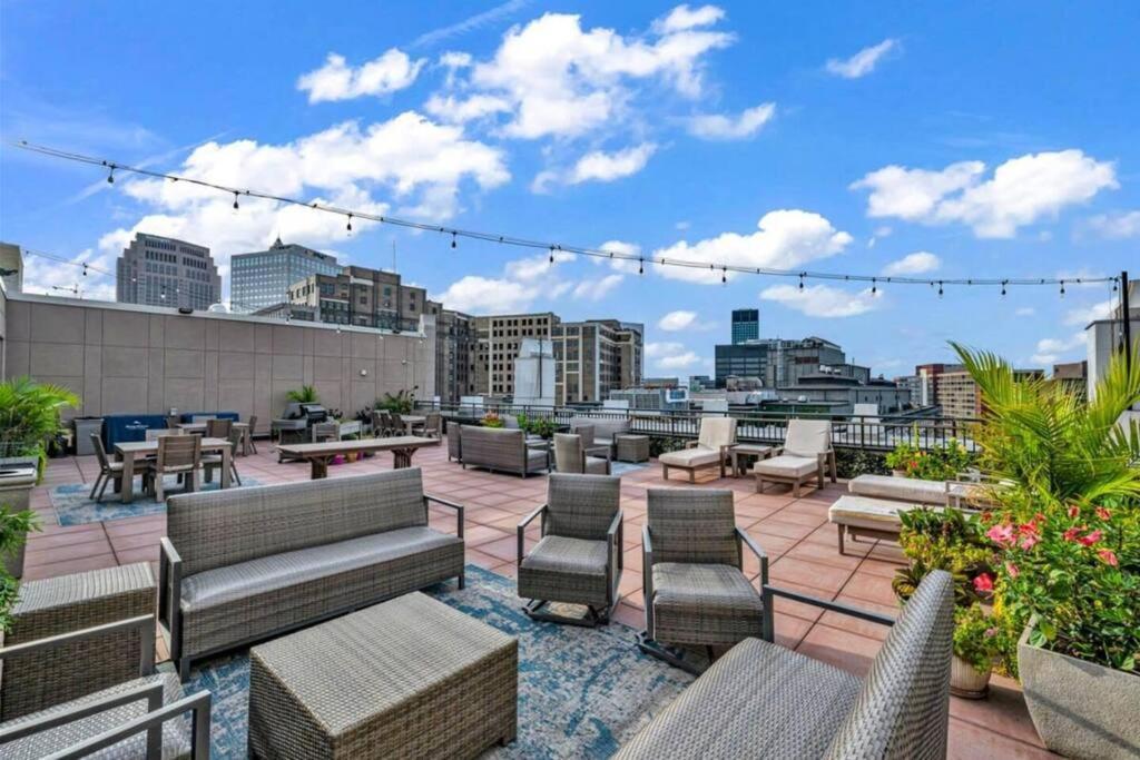 Ferienwohnung 2Br Unit In The Heart Of Dt On Playhouse Square, With Pool And Gym Access-1106 Cleveland Exterior foto