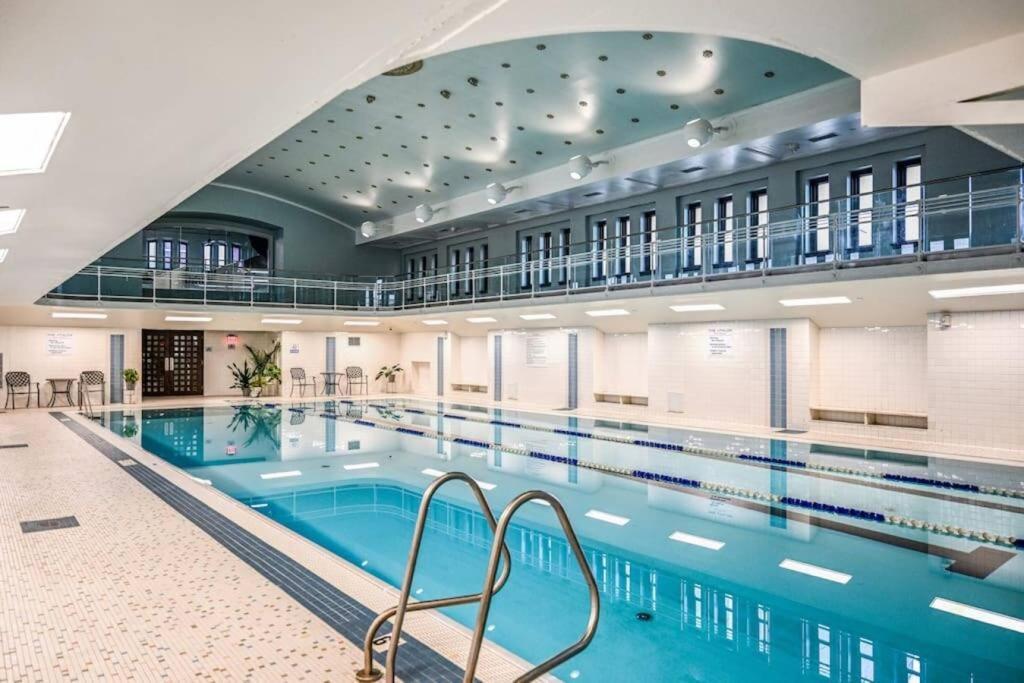Ferienwohnung 2Br Unit In The Heart Of Dt On Playhouse Square, With Pool And Gym Access-1106 Cleveland Exterior foto