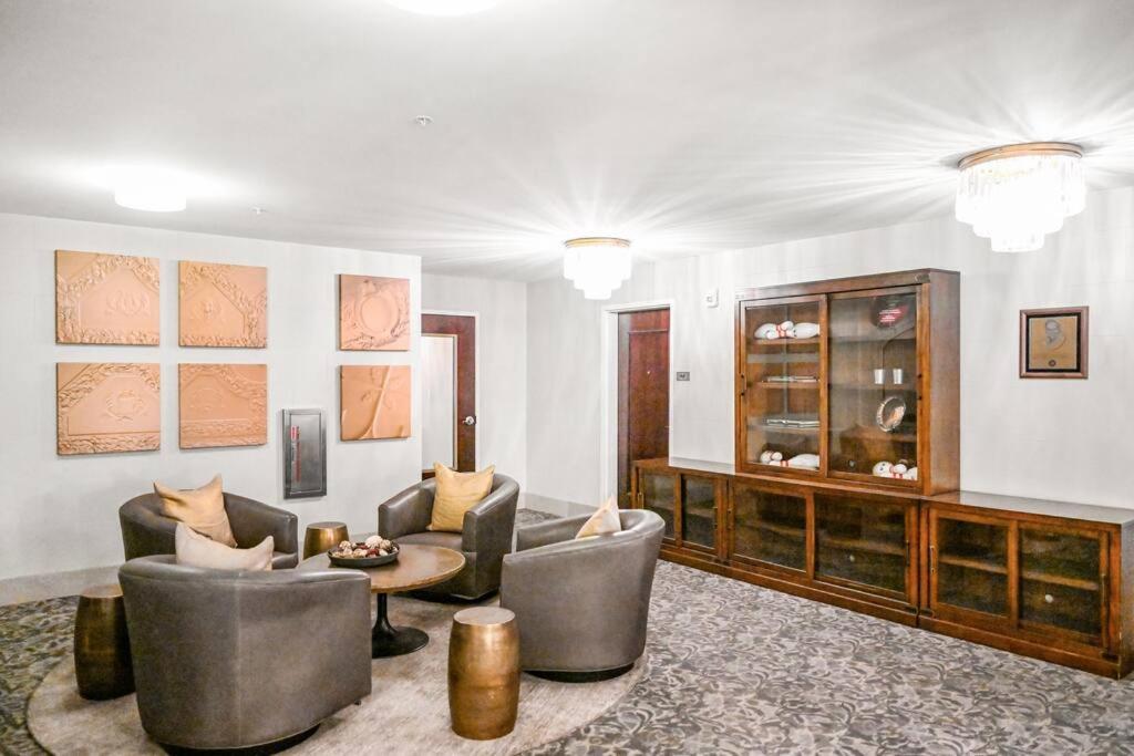 Ferienwohnung 2Br Unit In The Heart Of Dt On Playhouse Square, With Pool And Gym Access-1106 Cleveland Exterior foto