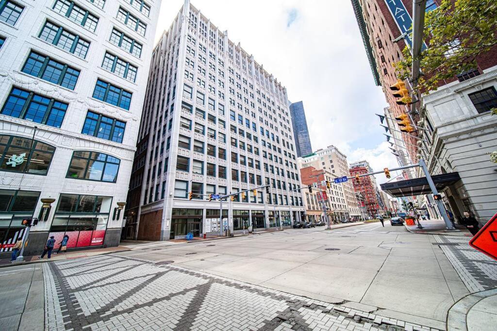Ferienwohnung 2Br Unit In The Heart Of Dt On Playhouse Square, With Pool And Gym Access-1106 Cleveland Exterior foto