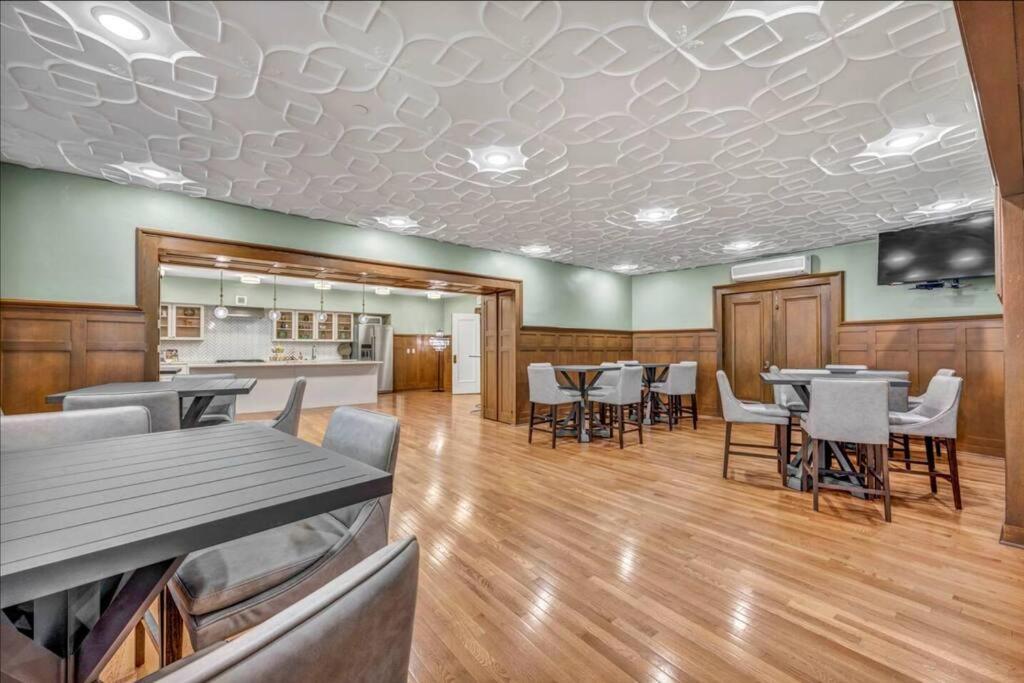 Ferienwohnung 2Br Unit In The Heart Of Dt On Playhouse Square, With Pool And Gym Access-1106 Cleveland Exterior foto