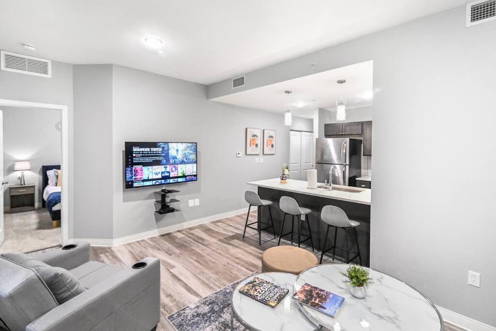 Ferienwohnung 2Br Unit In The Heart Of Dt On Playhouse Square, With Pool And Gym Access-1106 Cleveland Exterior foto